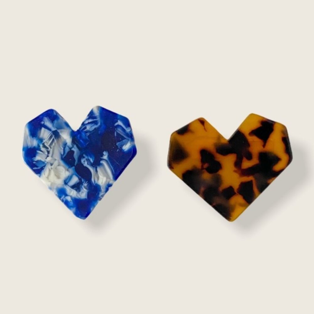 Heart Design Clips - Picture 1 of 2